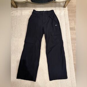 ALO Yoga Women’s “Workwear” Black Cargo Pants